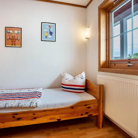 Haus Albatros 5 Apartment *